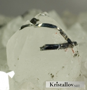 Деформированный кристалл антимонита