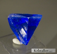 Кристалл синтетического кварца.
